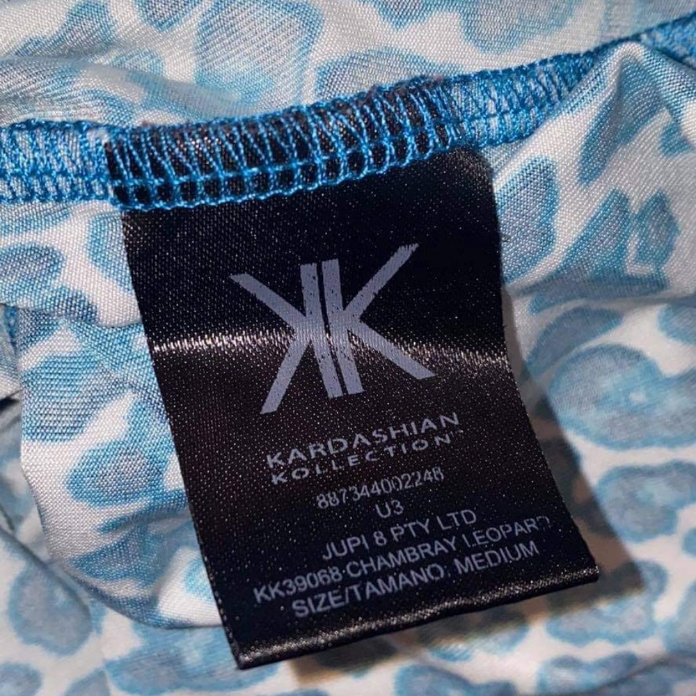 Kardashian Kollection Legging - Picture 2 of 4